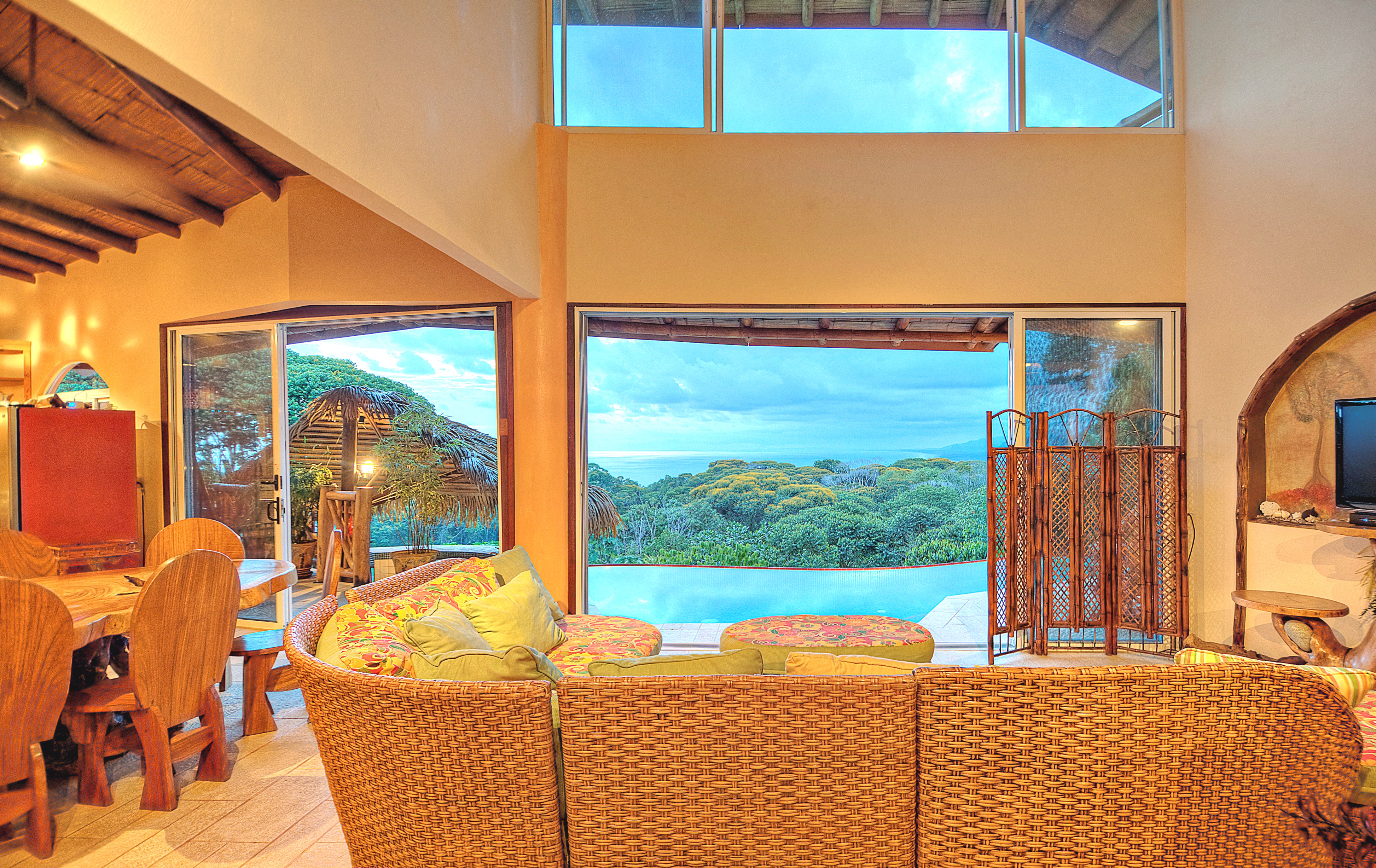 7 bed Single Family Homes For Sale in Dominical, Puntarenas - thumb 6