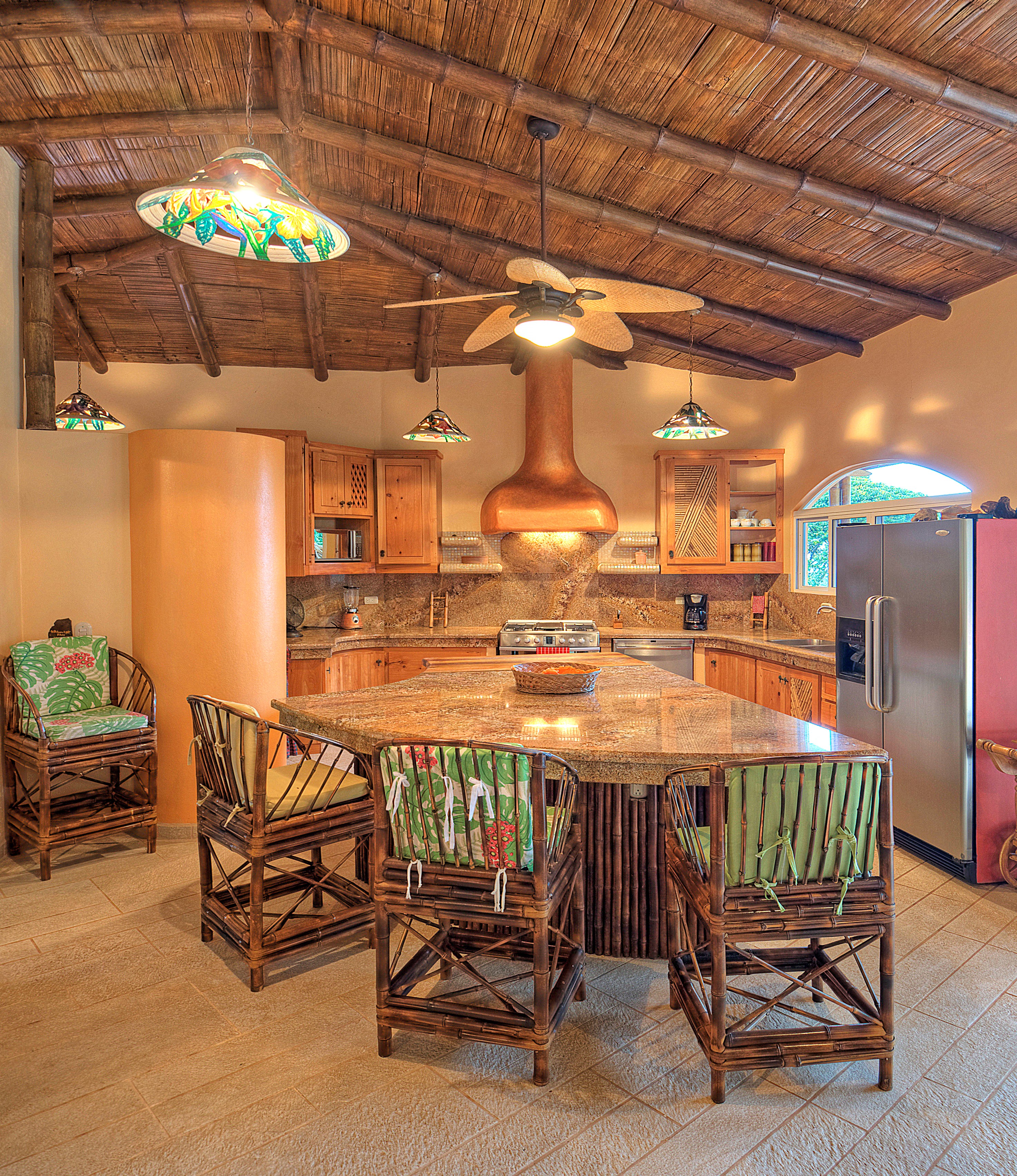 7 bed Single Family Homes For Sale in Dominical, Puntarenas - thumb 11