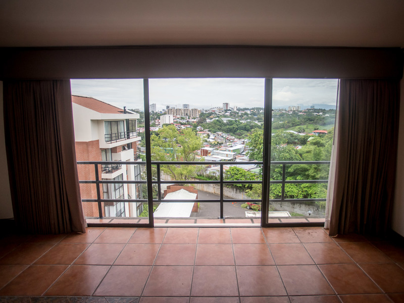 4 Bed House for Sale in Escazu, San Jose CBDR06615