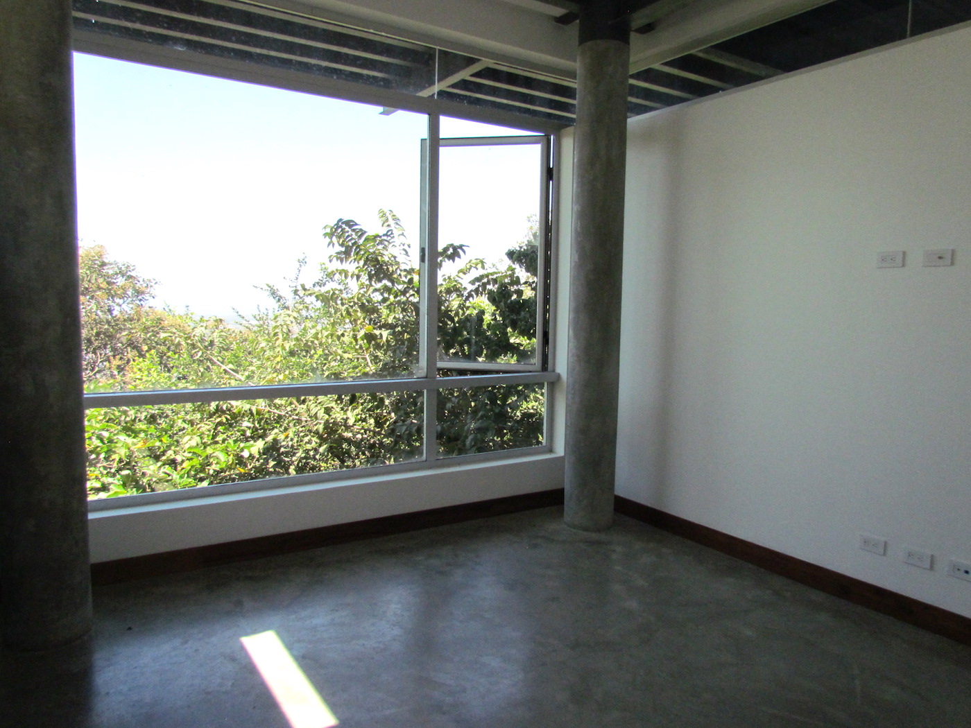 4 bed Single Family Homes For Sale in Santa Ana, San Jose - thumb 22