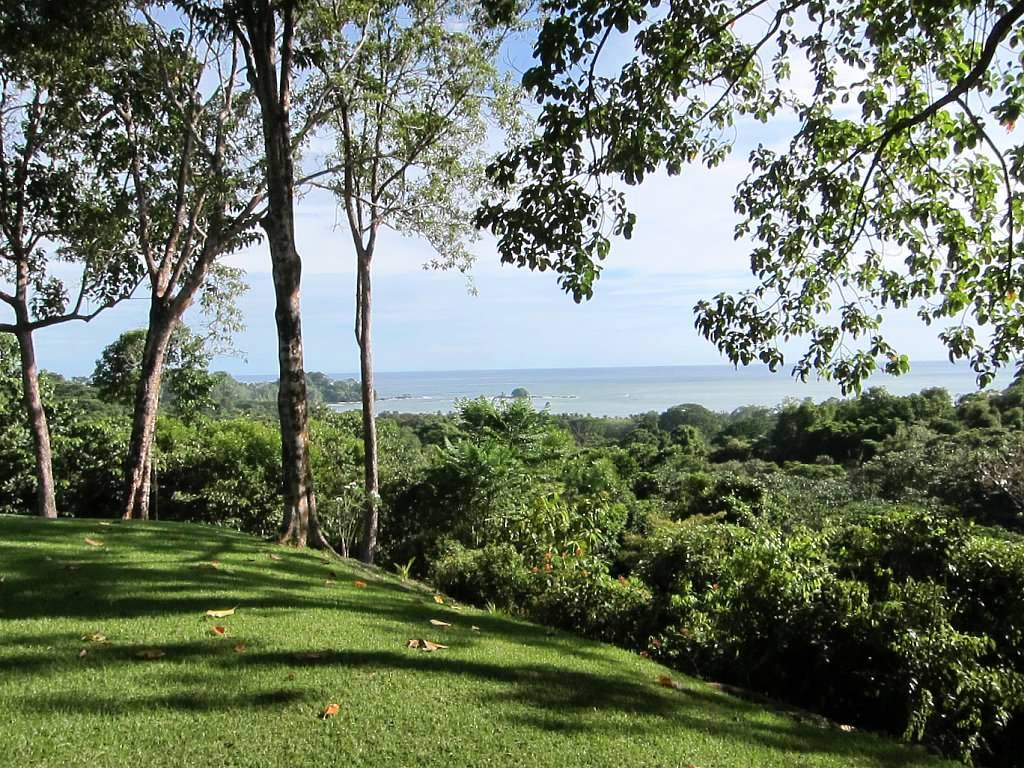 2 bed Single Family Homes For Sale in Dominical, Puntarenas - thumb 24