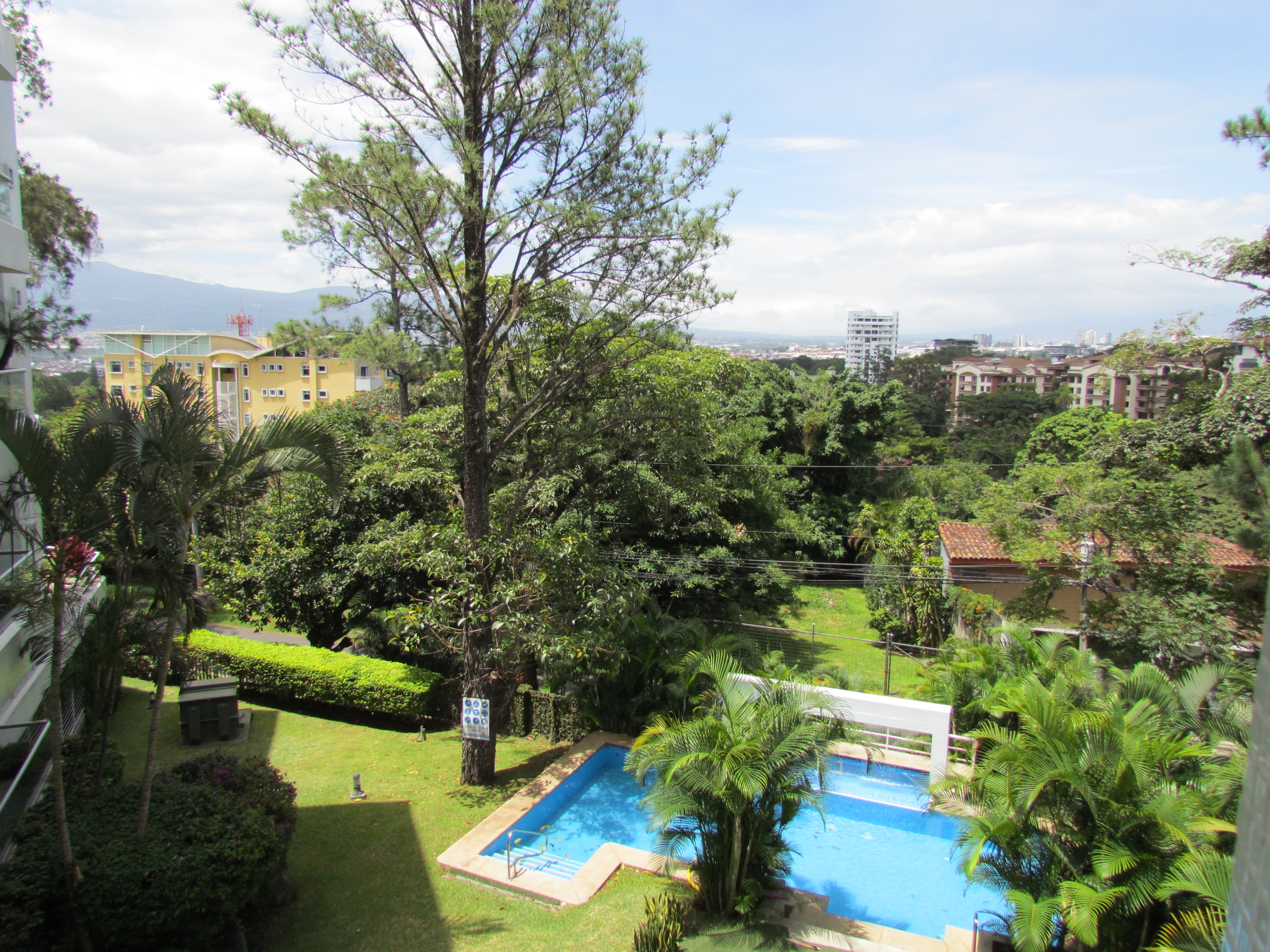 4 bed Apartment For Sale in Jaboncillo, San Jose - thumb 2
