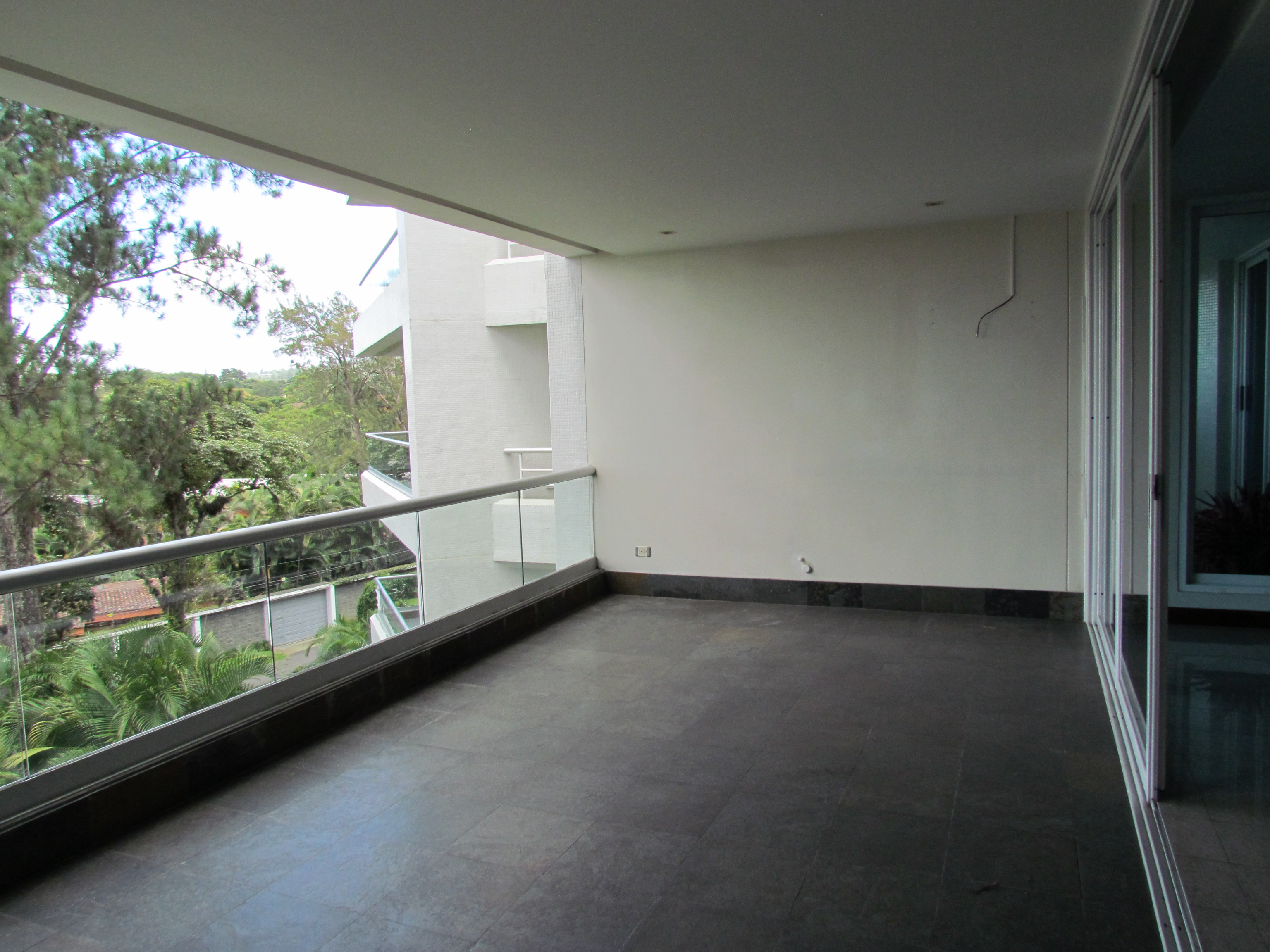 4 bed Apartment For Sale in Jaboncillo, San Jose - thumb 5