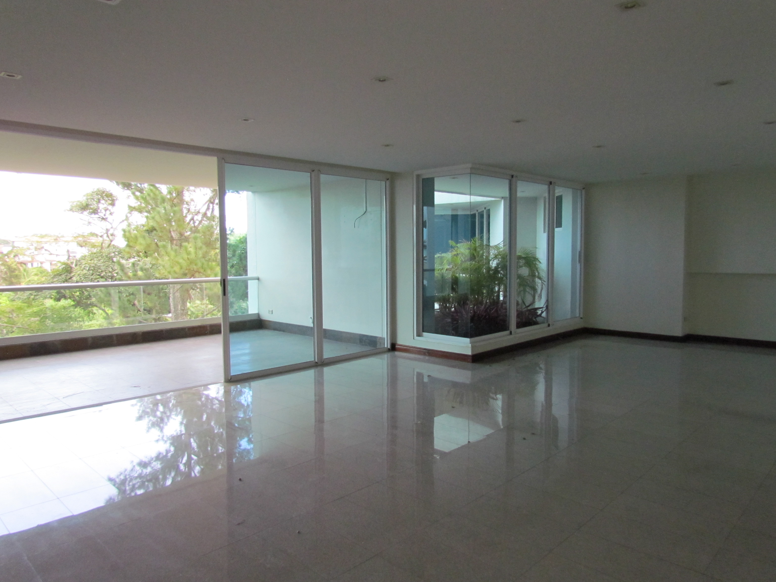 4 bed Apartment For Sale in Jaboncillo, San Jose - thumb 6