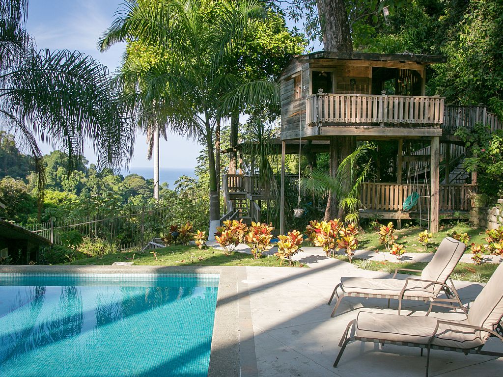 5 bed Single Family Homes For Sale in Manuel Antonio, Puntarenas - thumb 17