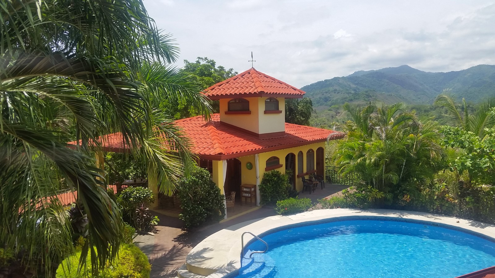 10 bed Hotel / Leisure For Sale in Jaco, Puntarenas - thumb 1