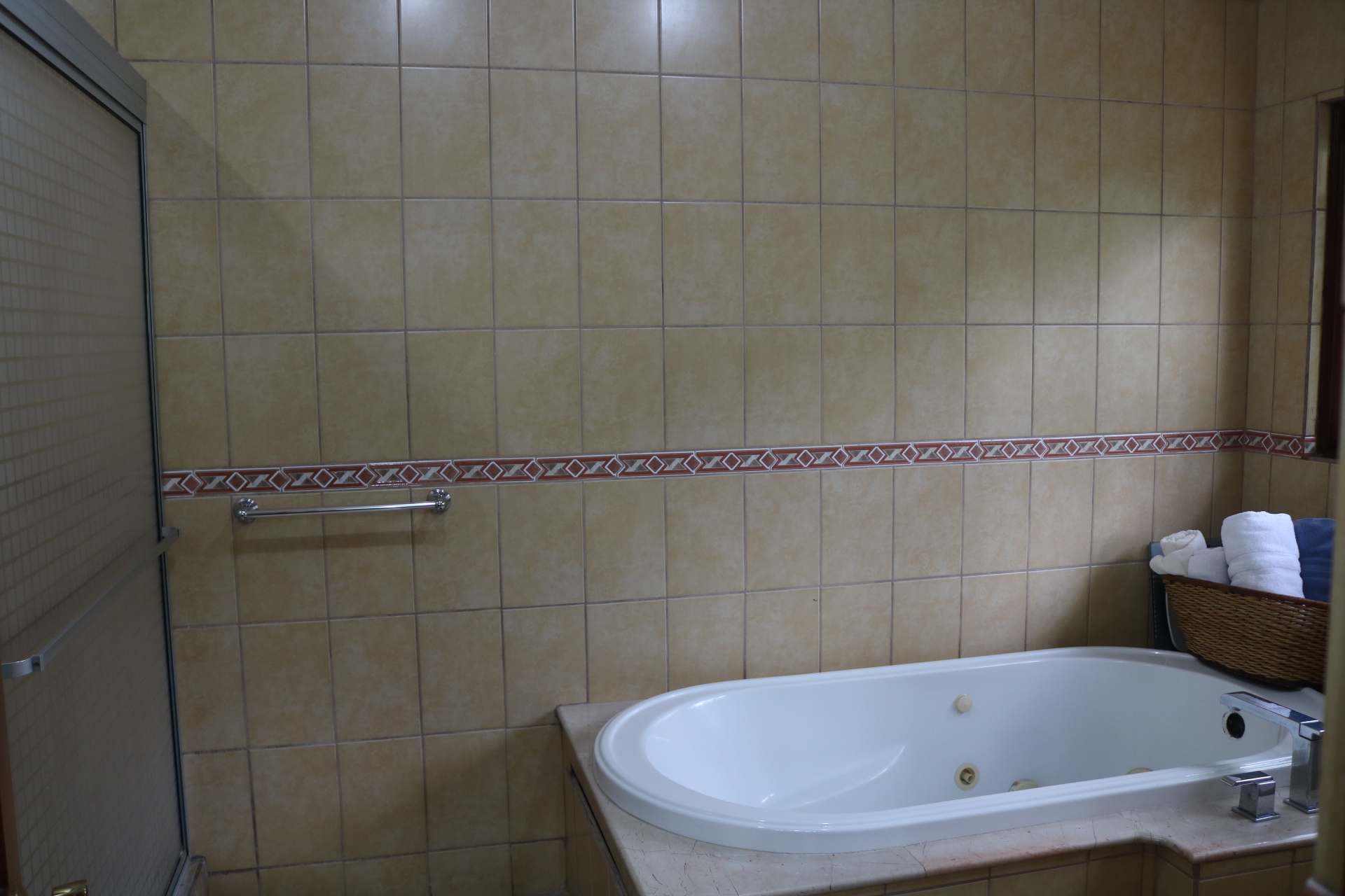 3 bed Condo For Sale in Escazu, San Jose - thumb 16