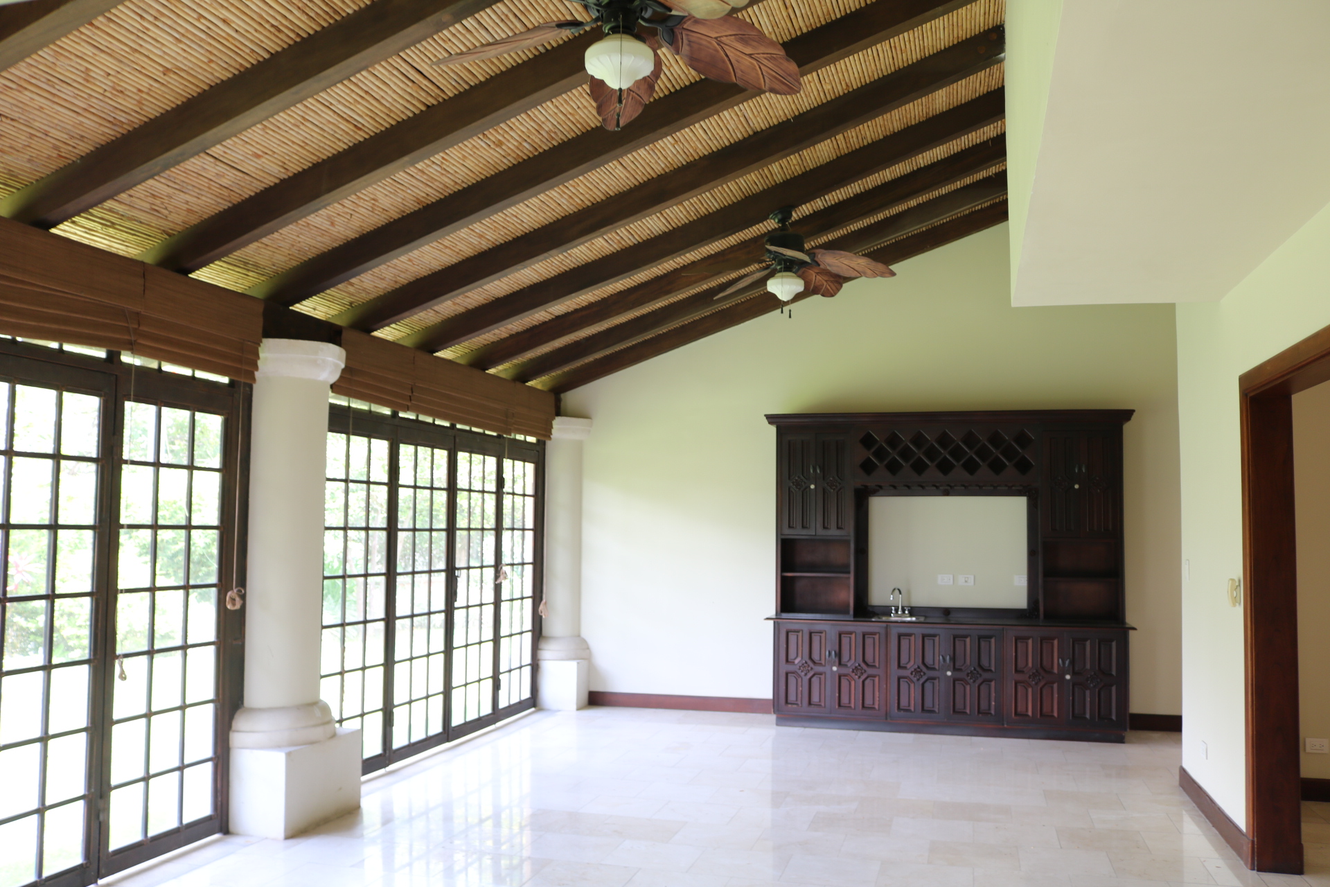 4 bed Single Family Homes For Rent in Escazu, San Jose - thumb 15