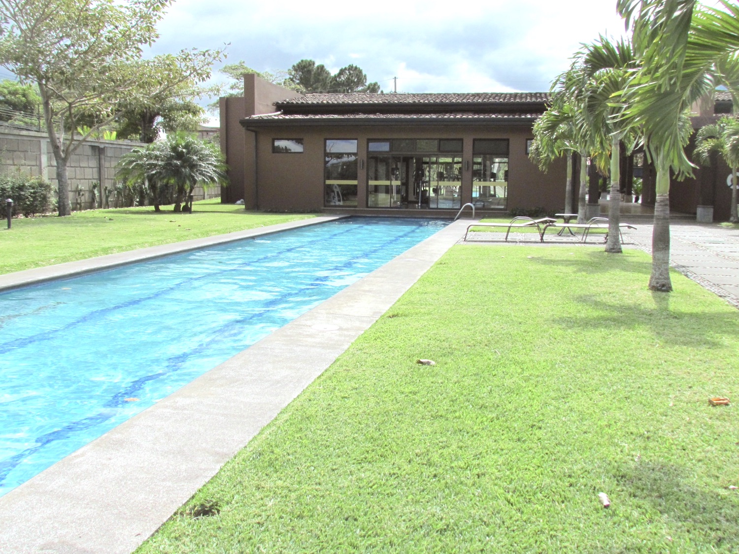 4 bed Single Family Homes For Rent in Escazu, San Jose - thumb 18