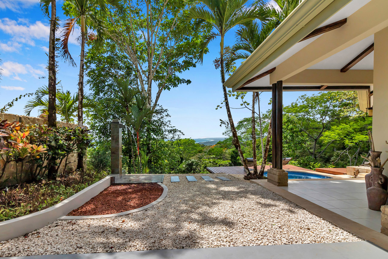 3 bed Single Family Homes For Sale in Dominical, Puntarenas - thumb 28