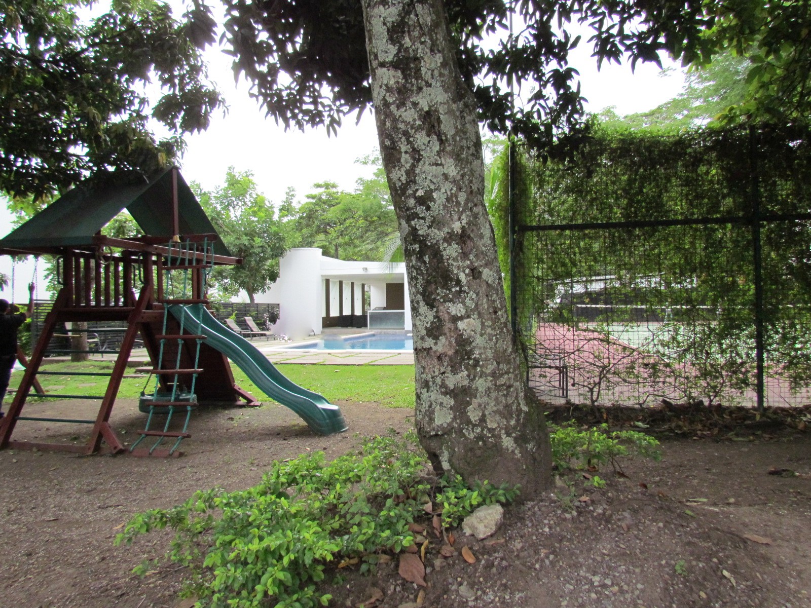 4 bed Condo For Sale in Santa Ana, San Jose - thumb 23