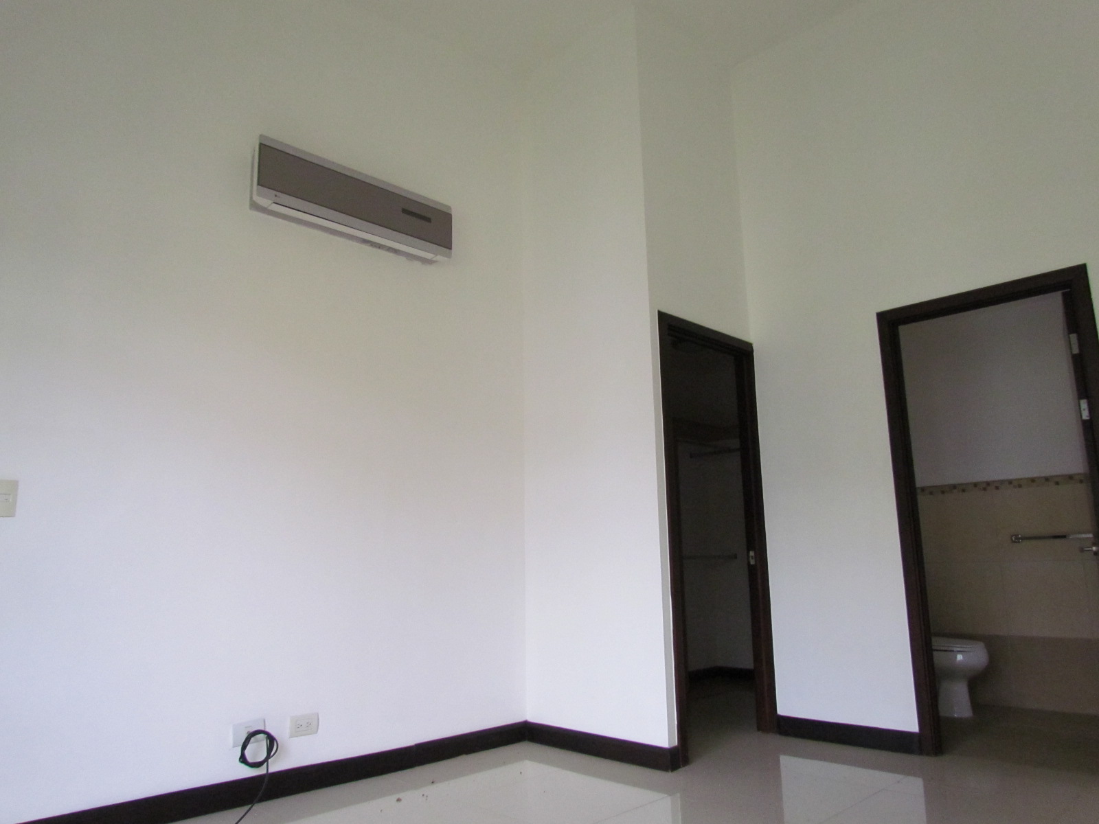 2 bed Apartment For Rent in Santa Ana, San Jose - thumb 6