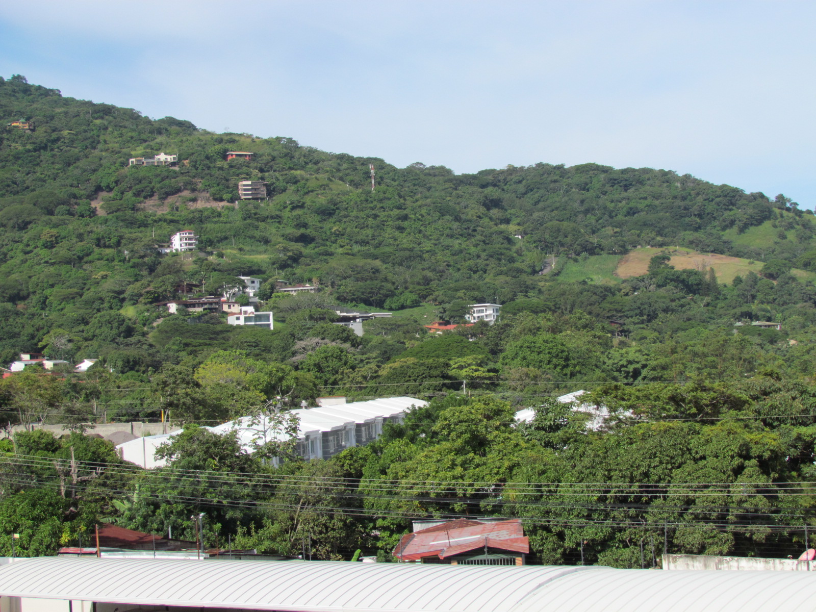 3 bed Apartment For Sale in Santa Ana, San Jose - thumb 4