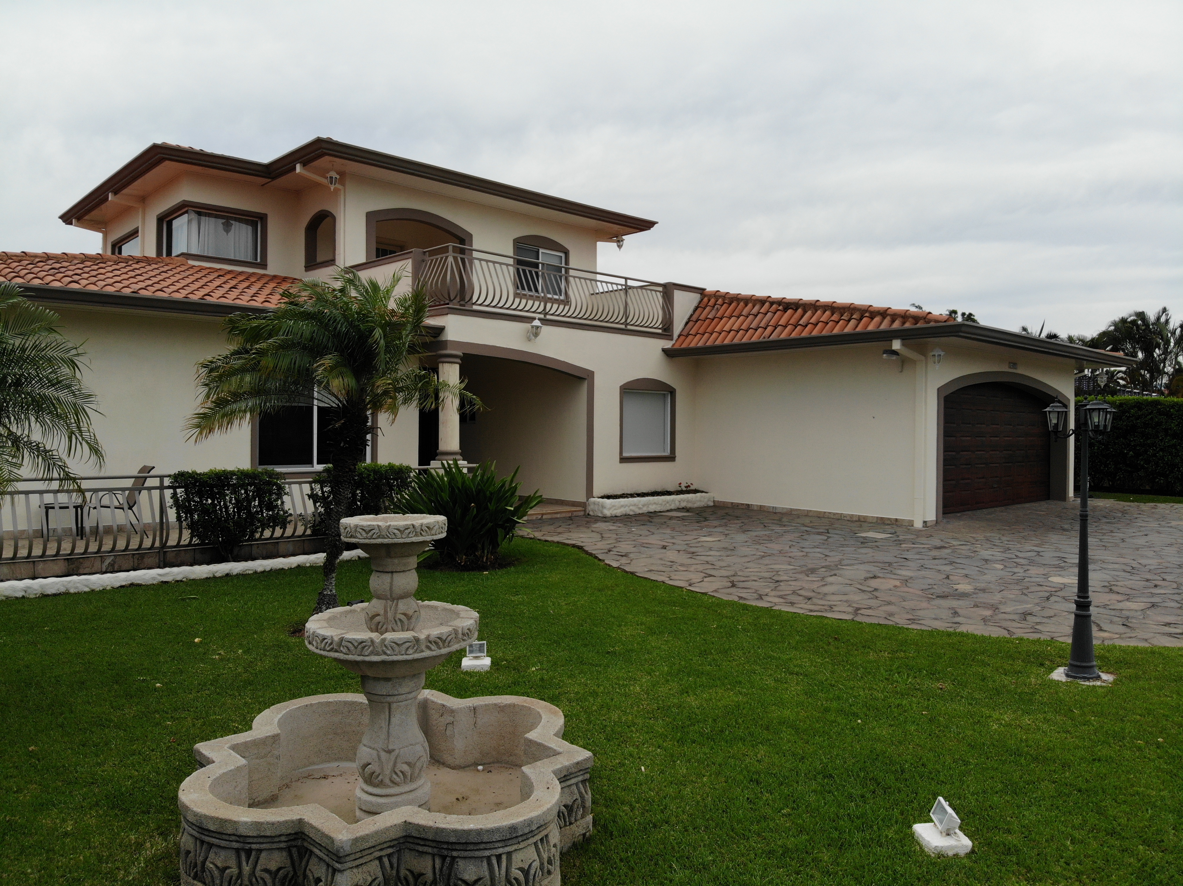 6 bed Single Family Homes For Sale in La Guacima, Alajuela - thumb 1
