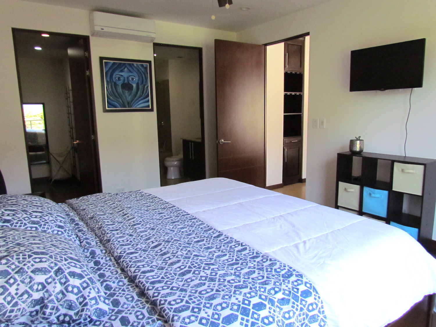 2 bed Apartment For Sale in Escazu, San Jose - thumb 9