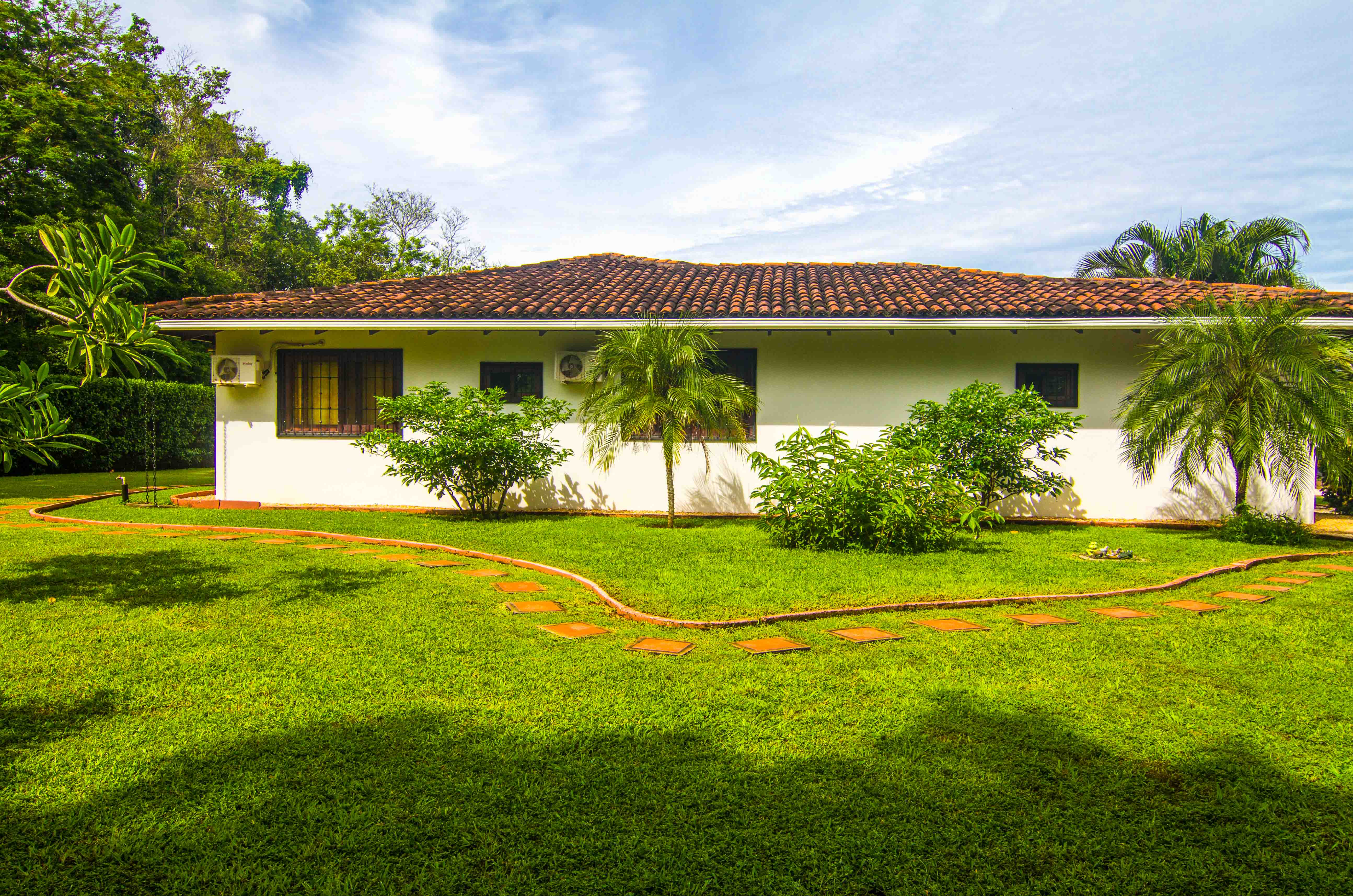 3 bed Single Family Homes For Sale in Playa Negra, Guanacaste - thumb 23