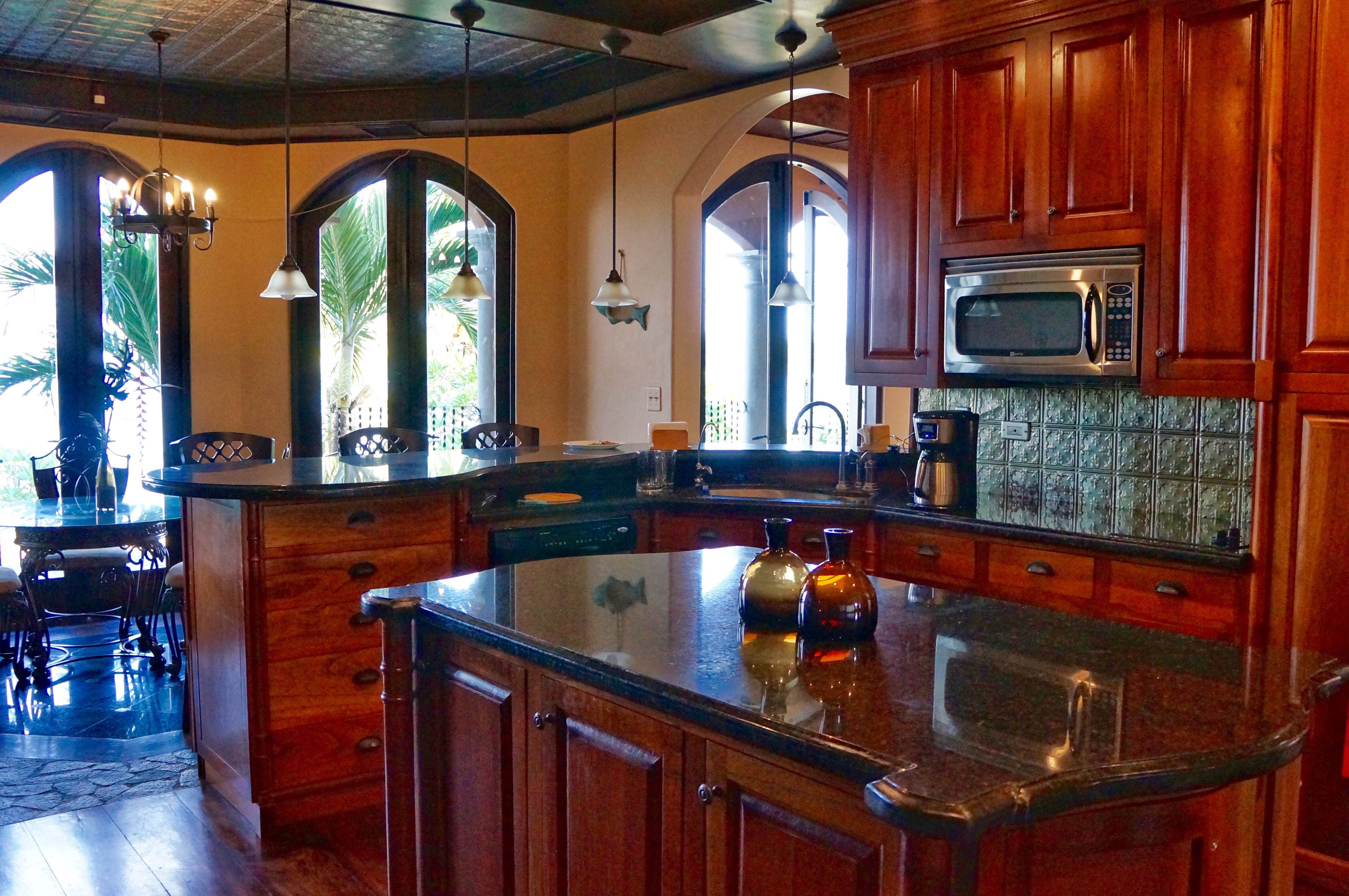 9 bed Single Family Homes For Sale in Playa Potrero, Guanacaste - thumb 17
