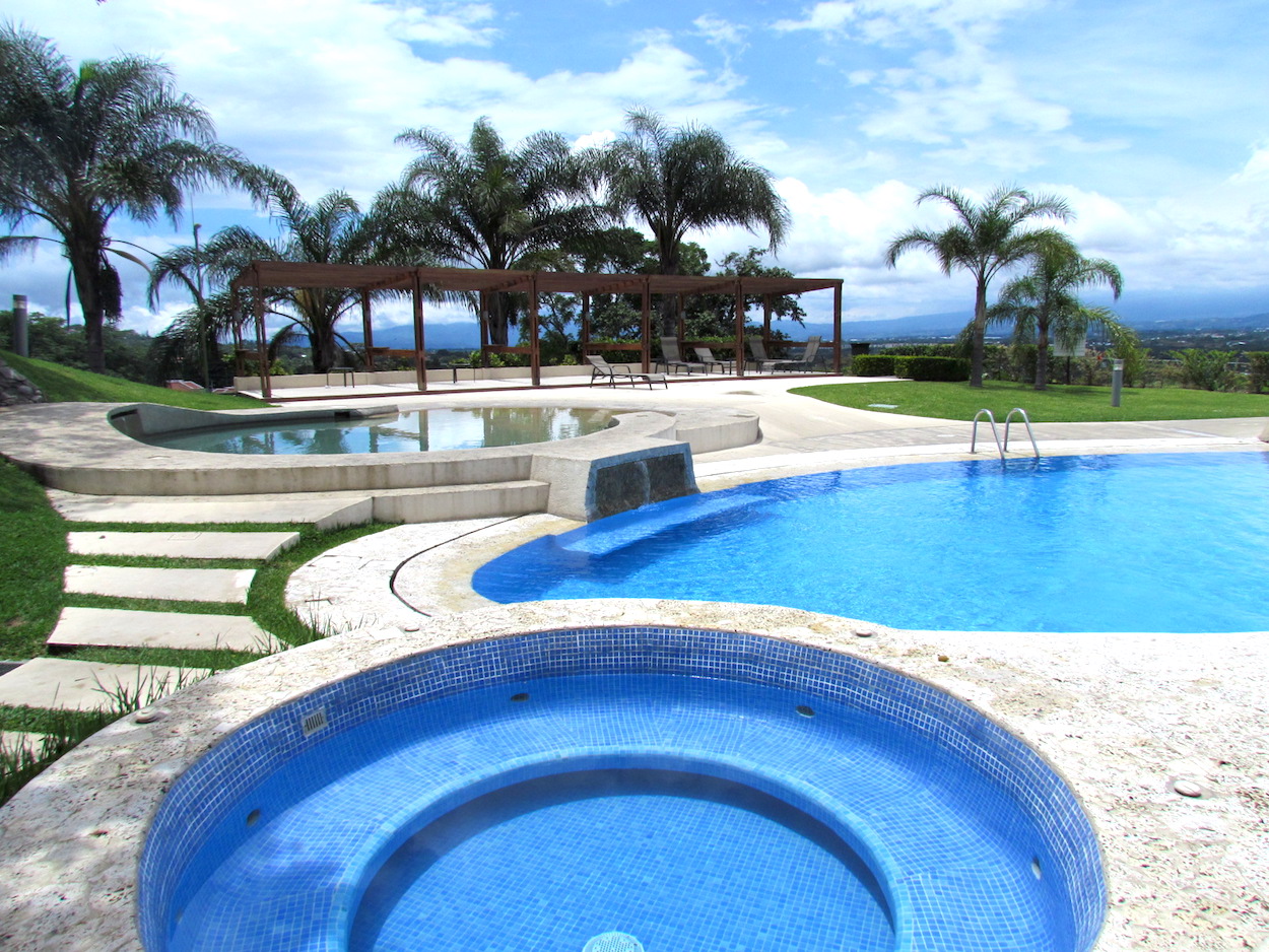 2 bed Apartment For Sale in Santa Ana, San Jose - thumb 11