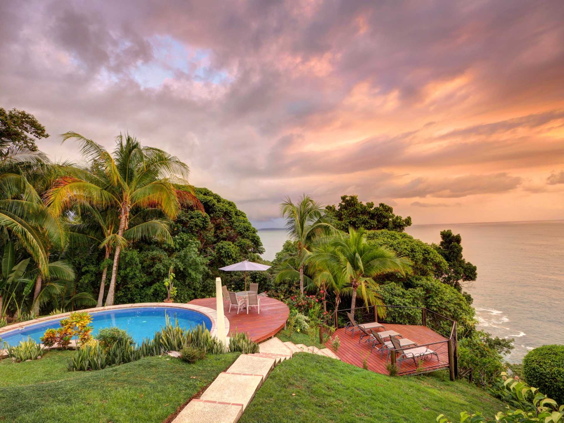 4 bed Hotel / Leisure For Sale in Dominical, Puntarenas - thumb 1