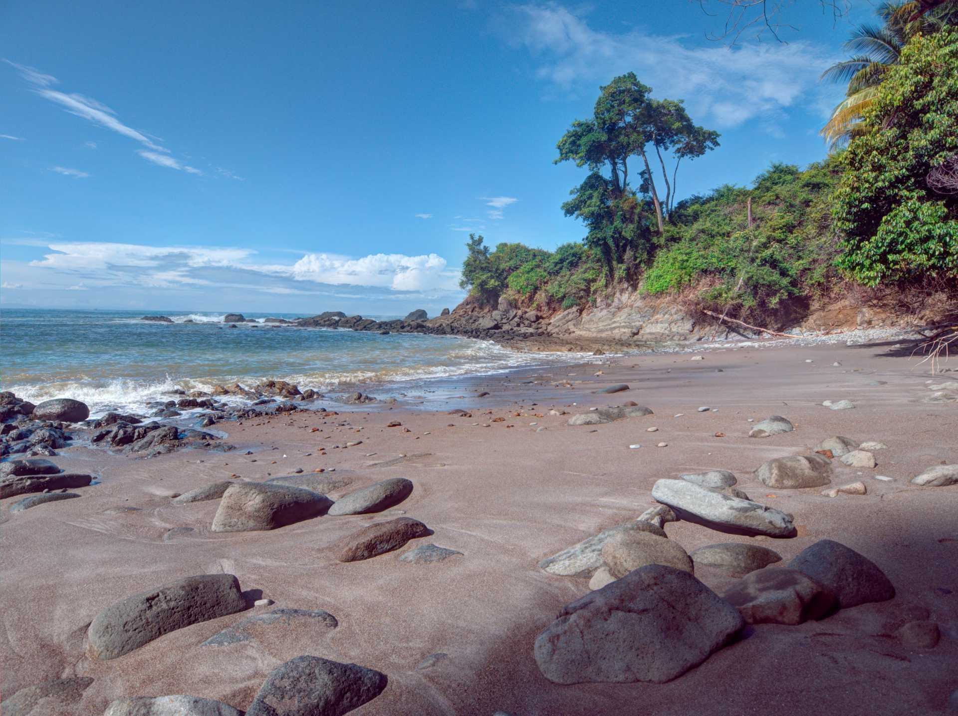 4 bed Hotel / Leisure For Sale in Dominical, Puntarenas - thumb 7