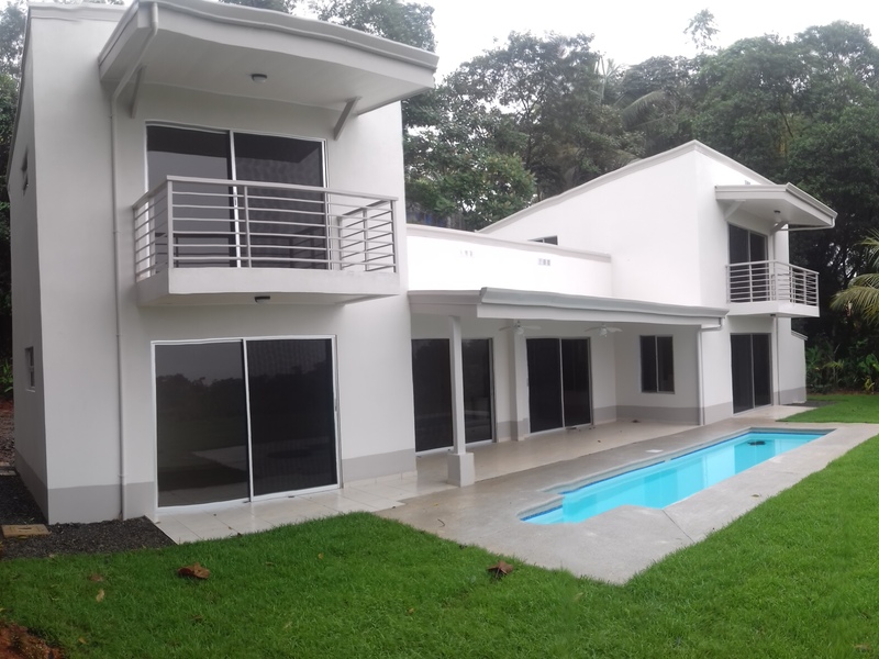 3 bed Single Family Homes For Sale in Ojochal, Puntarenas - 1