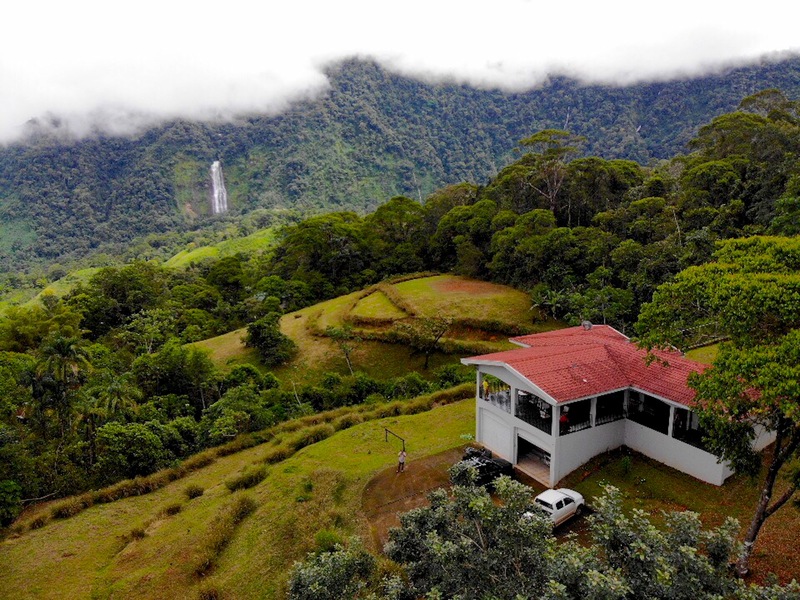 3 bed Single Family Homes For Sale in Dominical, Puntarenas - 1