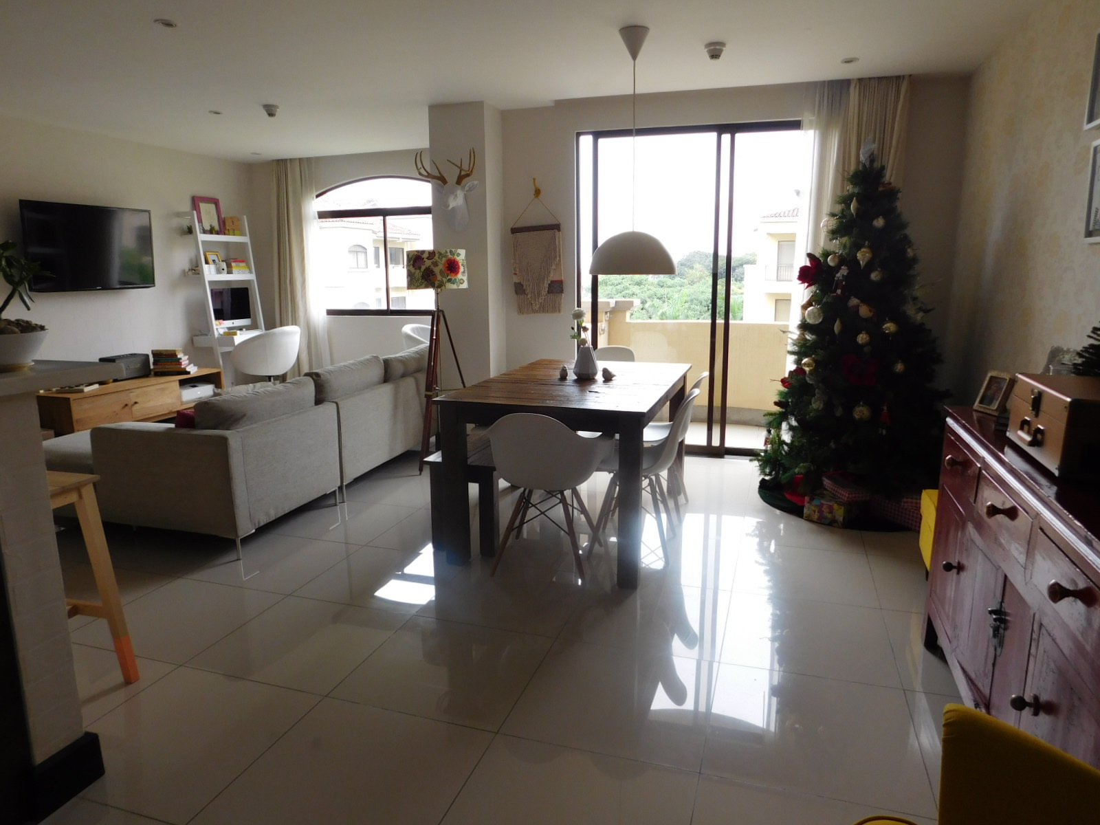 2 bed Apartment For Sale in Santa Ana, San Jose - thumb 1