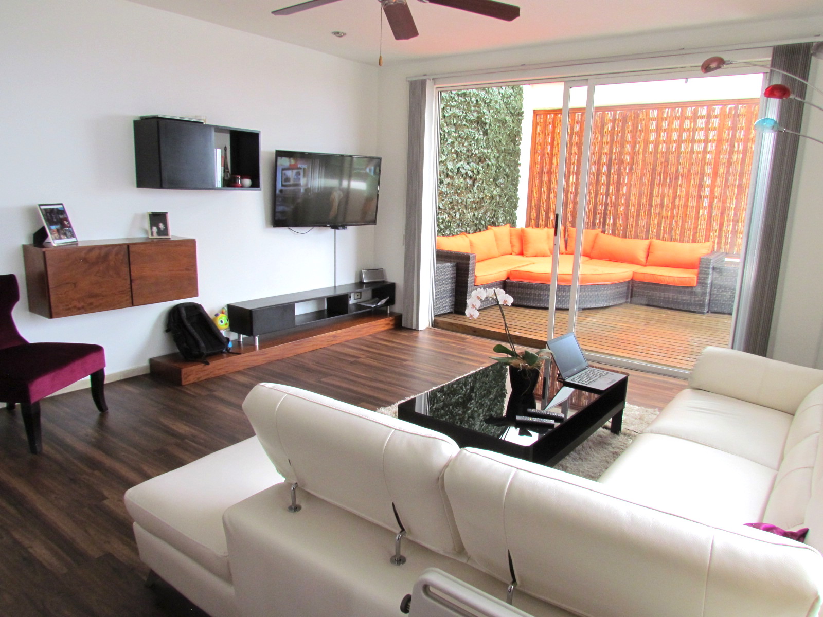 1 bed Apartment For Sale in Escazu, San Jose - thumb 1