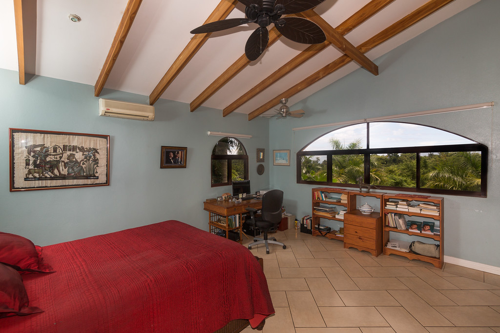 4 bed Single Family Homes For Sale in Manuel Antonio, Puntarenas - thumb 30