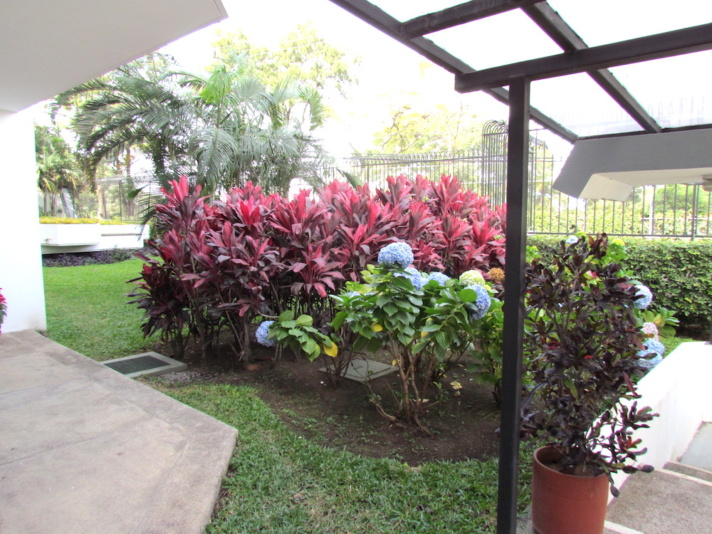 2 bed Apartment For Sale in Escazu, San Jose - thumb 10