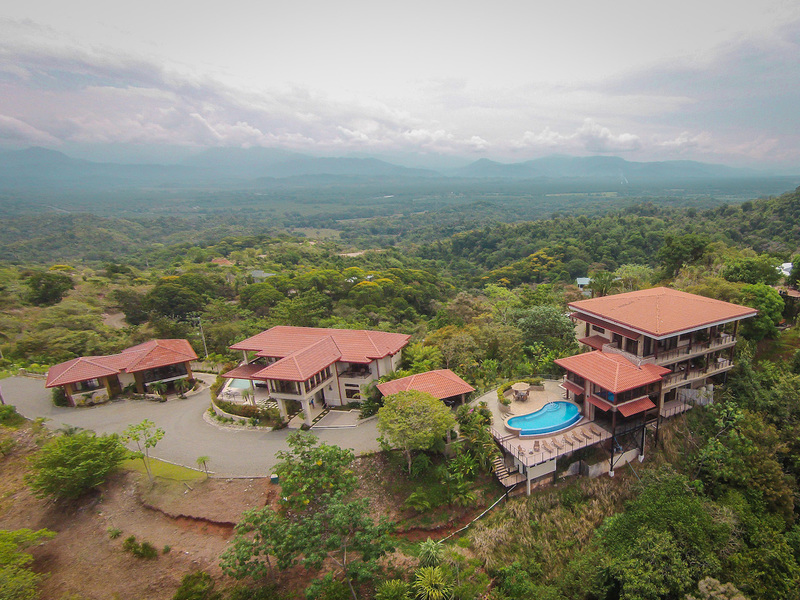14 bed Single Family Homes For Sale in Manuel Antonio, Puntarenas - 1