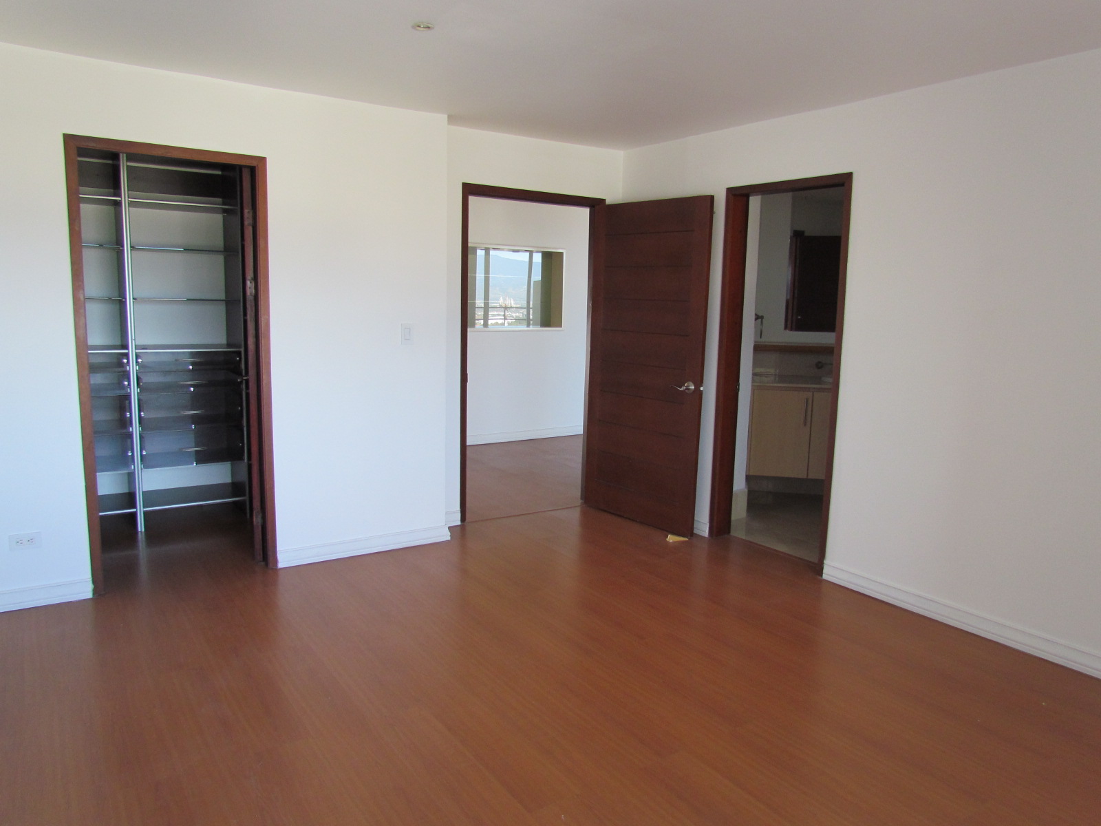 2 bed Apartment For Sale in Escazu, San Jose - thumb 7