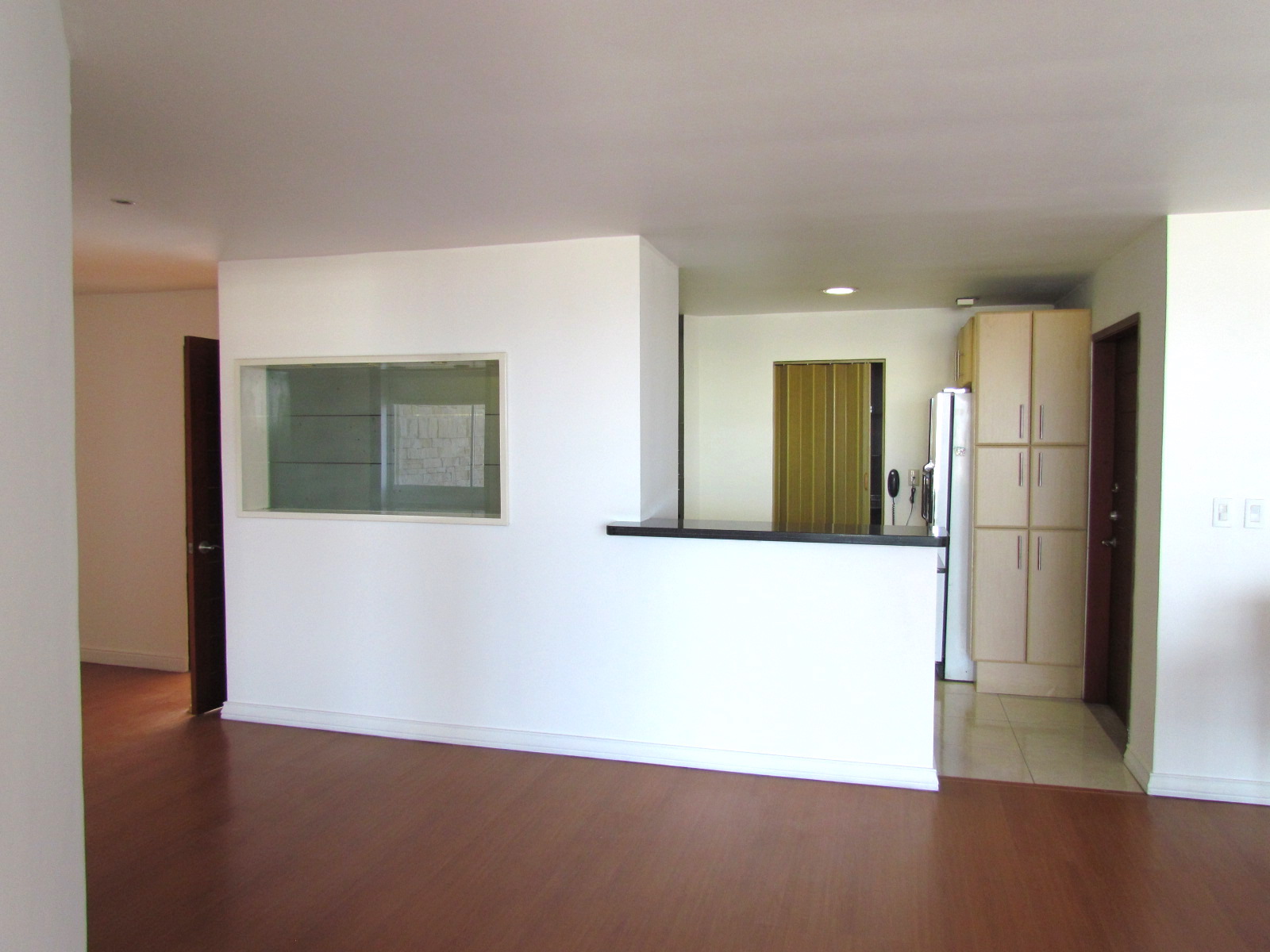 2 bed Apartment For Sale in Escazu, San Jose - thumb 3