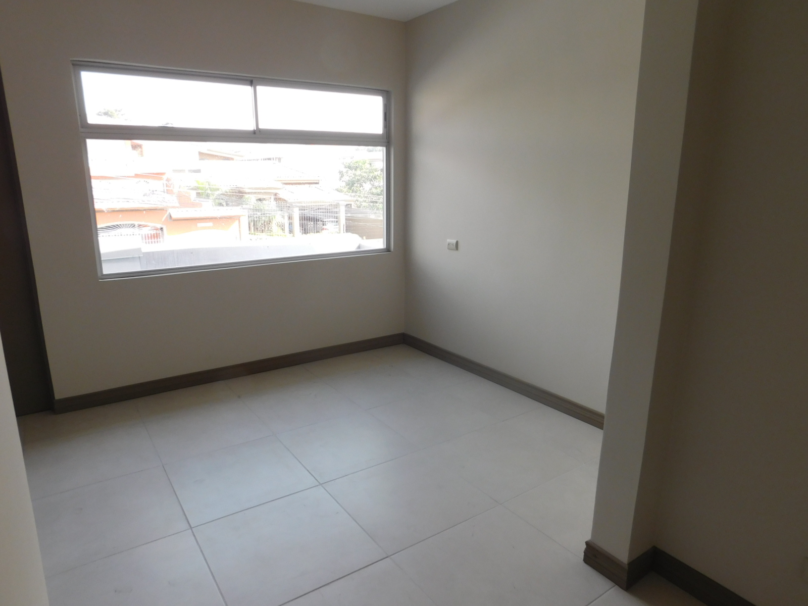 2 bed Apartment For Sale in La Uruca, San Jose - thumb 6