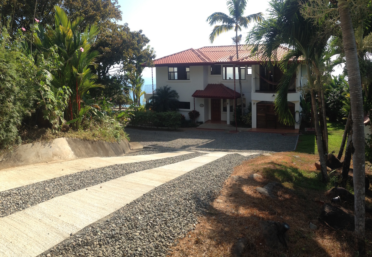 5 bed Single Family Homes For Sale in Dominical, Puntarenas - thumb 22
