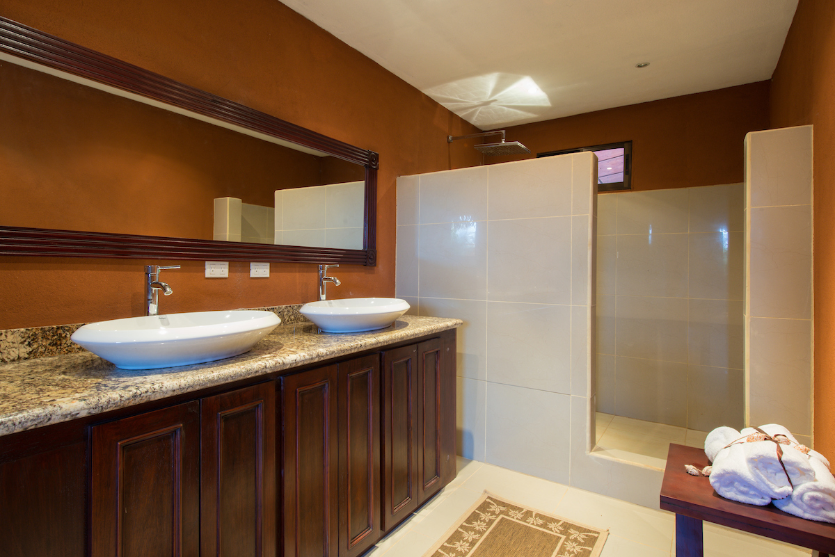 3 bed Single Family Homes For Sale in Tamarindo, Guanacaste - thumb 25