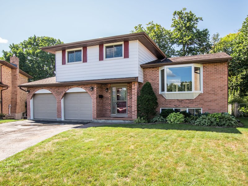 Listings Rod White and Matt White Real Estate Kingston Ontario