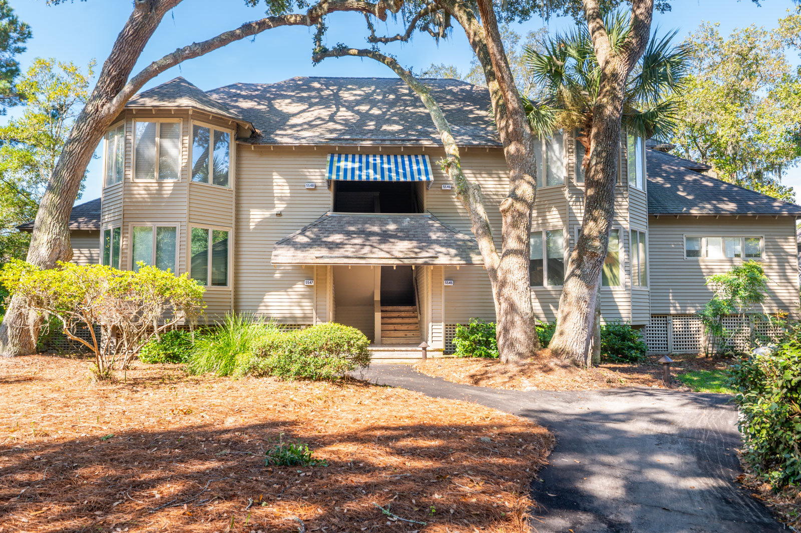 5545 Green Dolphin Way