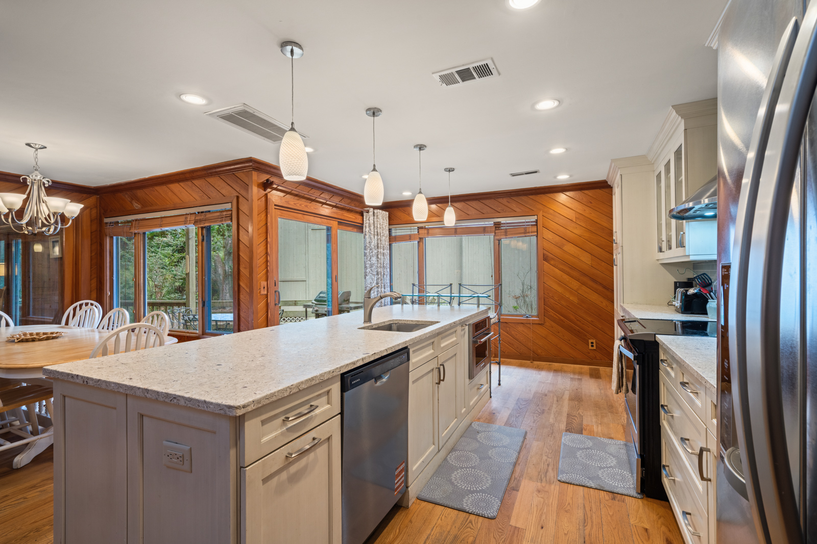 370 Red Bay Rd