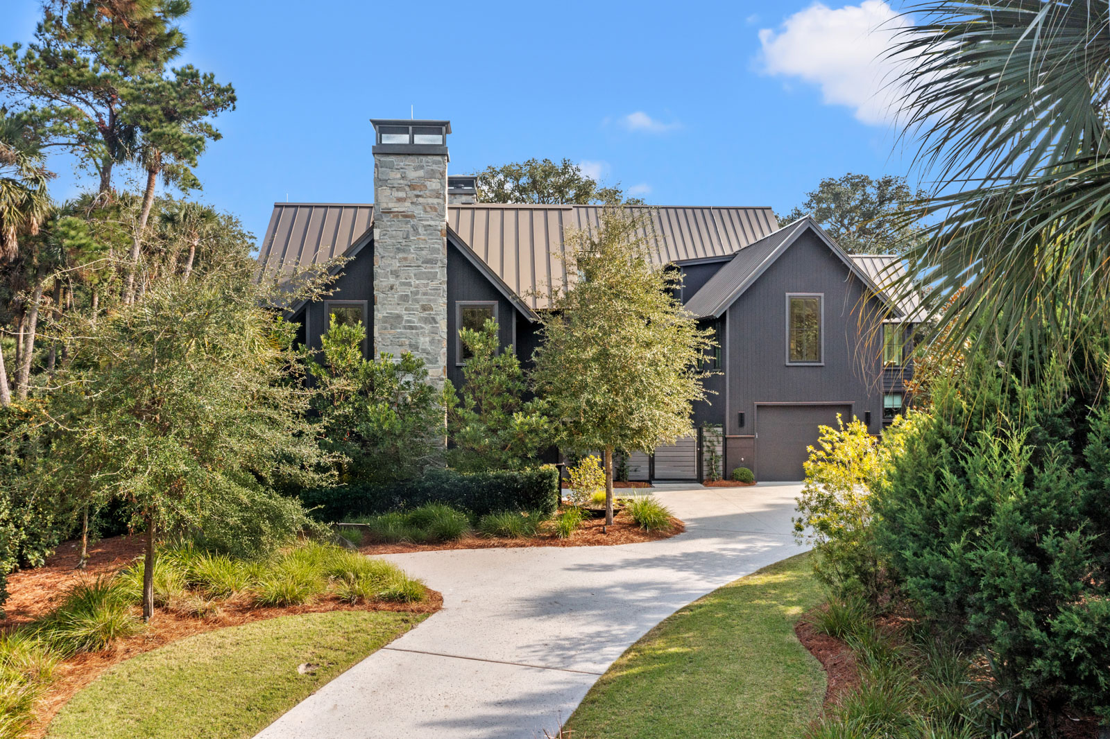 435 Fountain Grass Ln