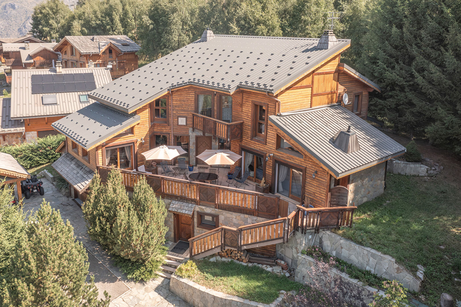 5 Bed chalet with view of La Muzelle 1