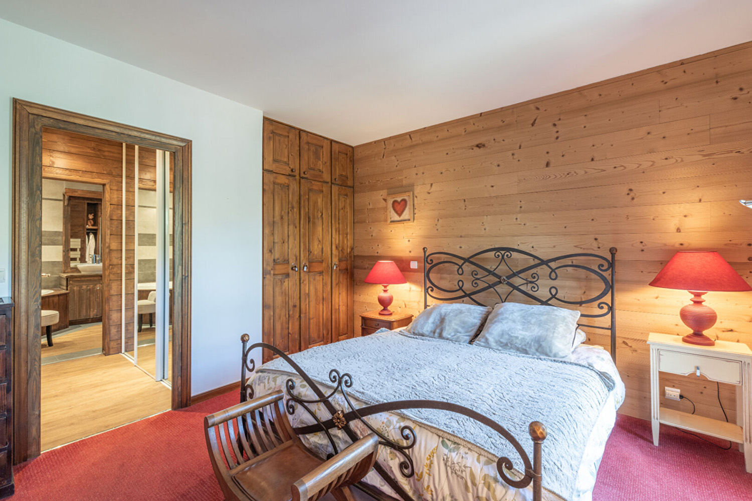 5 Bed chalet with view of La Muzelle 11