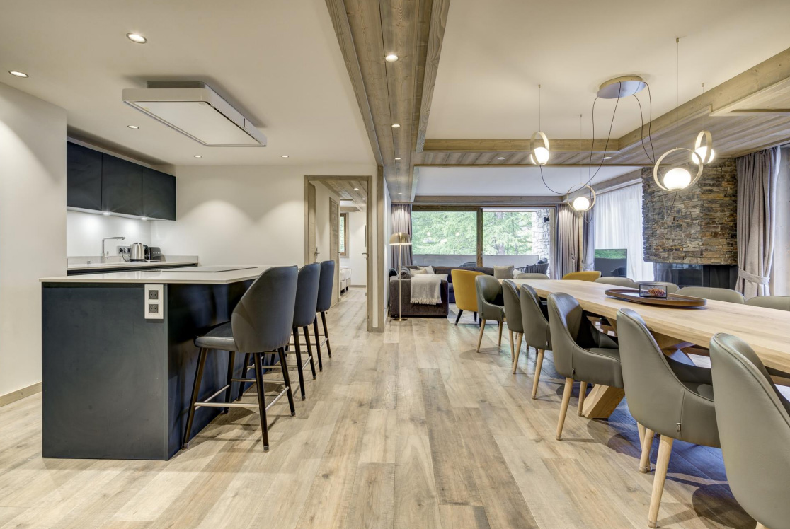 5 Bed Apartment in Val d’Isère 5