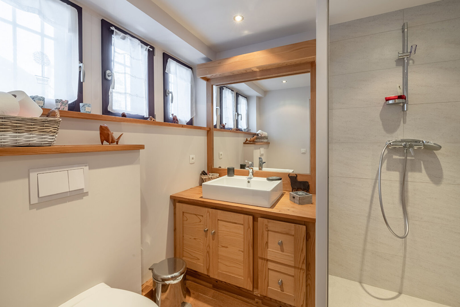 Exceptional chalet Le Petit Alaska 8
