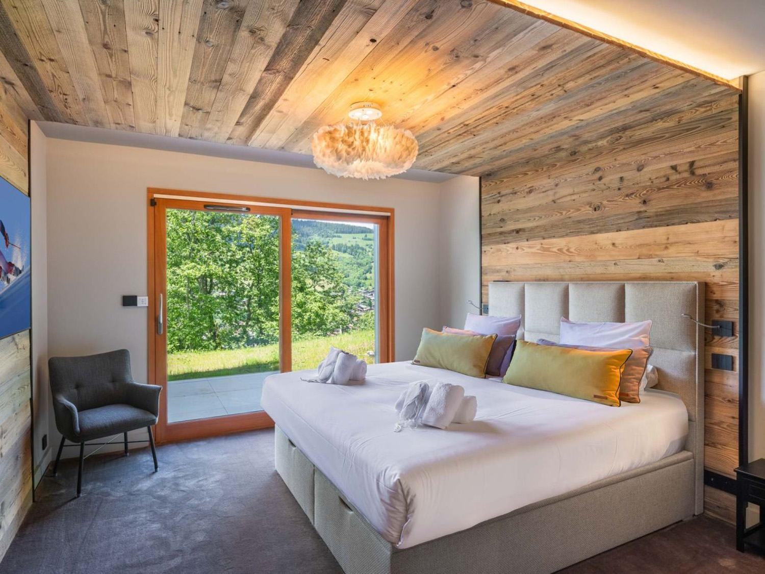 5 Bed Chalet in Megeve 6