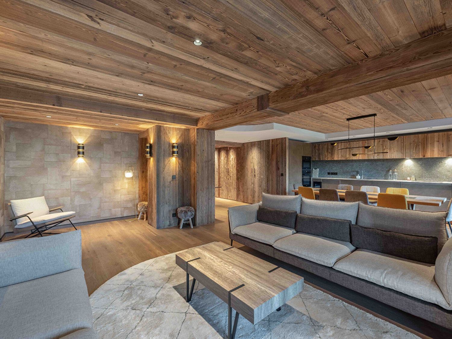 4 Bedroom Apartment in Meribel Les Allies 4