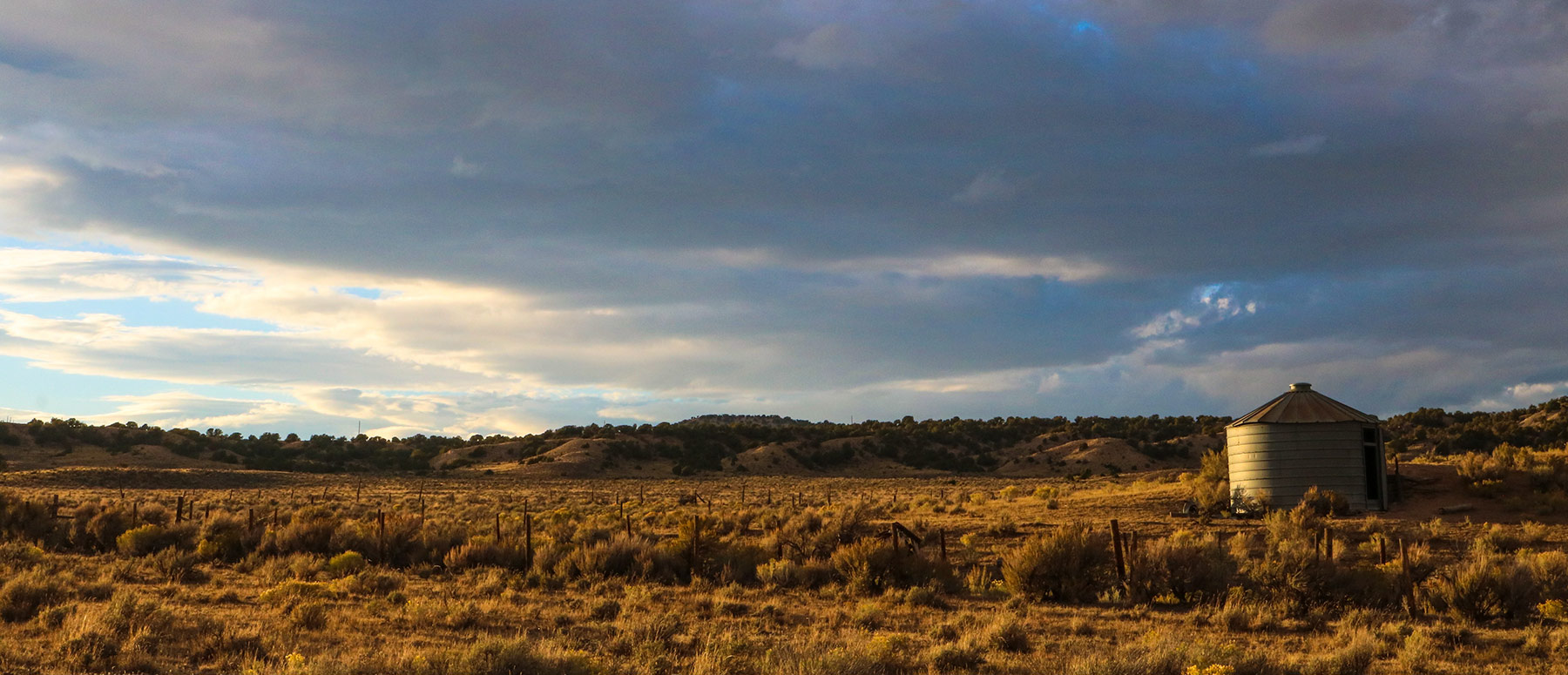 Snake River Land & Cattle Ranch Hall and Hall