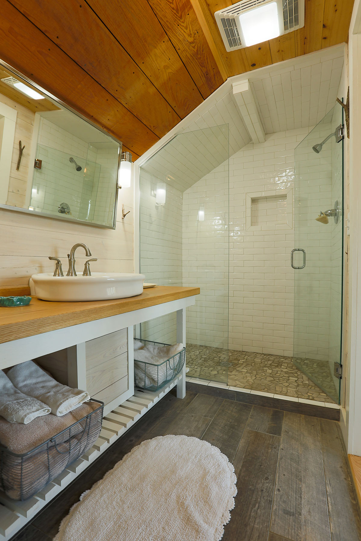 Round Cove property picture 67 of 111