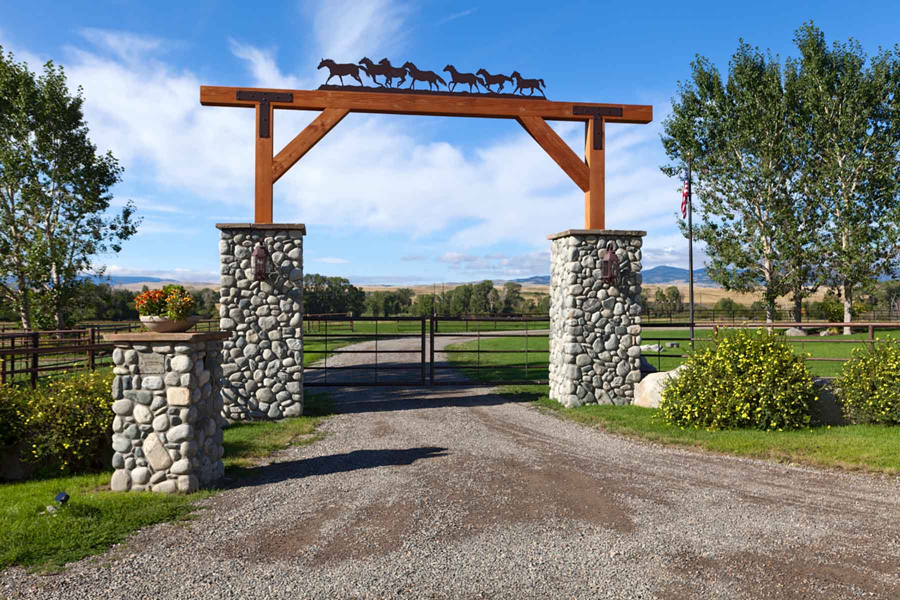 Fish-A-Bit Ranch property picture 2 of 92