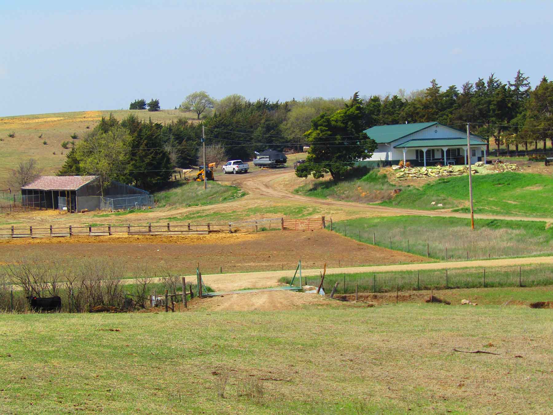 Red Sky Farm & Ranch Hall and Hall
